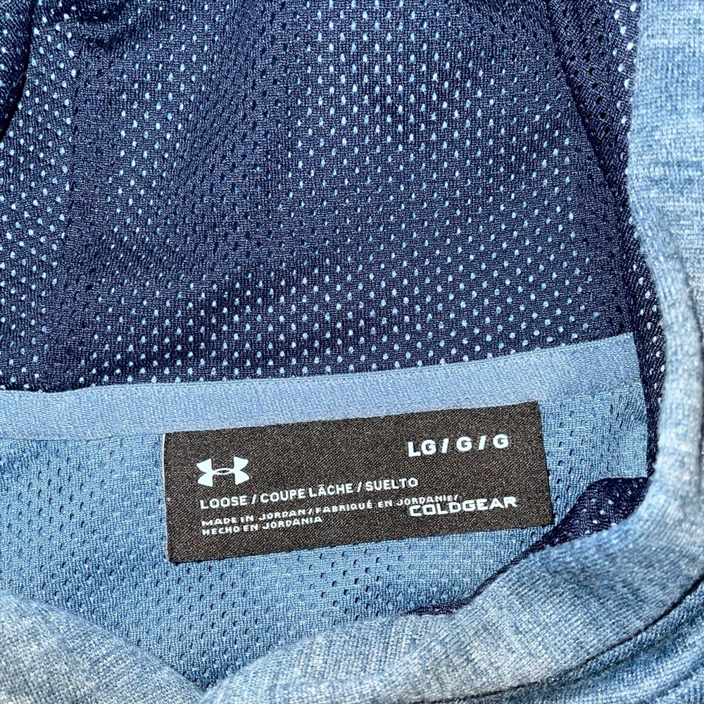 Lightweight Under Armour Sweatshirt - Picture 3 of 4